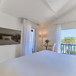 Hotel L'arche 4*