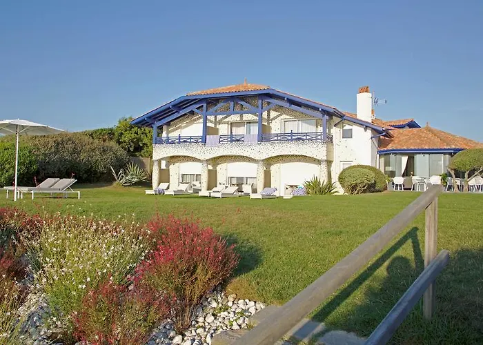 L'arche Ξενοδοχείο 4*